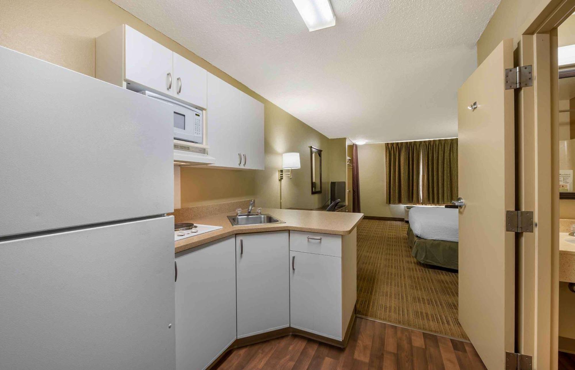 Extended Stay America Suites - Champaign - Urbana Exterior photo